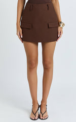Haidy Skort - Mid Waisted Tailored Mini Skort in Chocolate